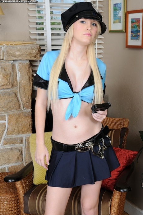 Marvelous amateur slut Amanda Bryant is dancing around in a uniform