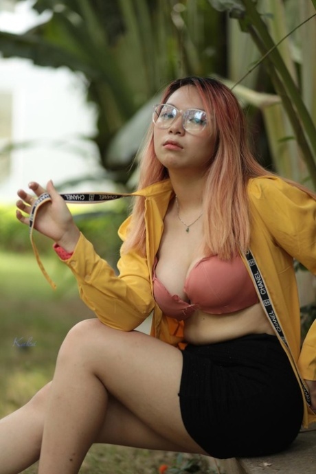 Bentbox Nude Images