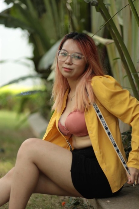 Bentbox Nude Images