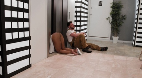 Dogfart Network performed by August Skye, Seth Gamble Sex Photos